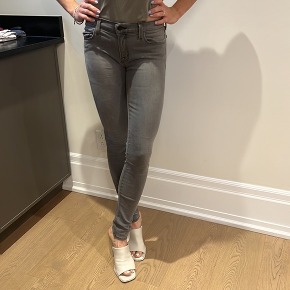 J brand skinny grey jeans - Picture 3 of 5